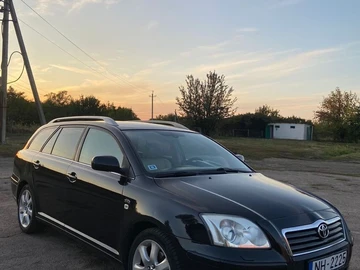 Авто Toyota Avensis 2004 № 7993500