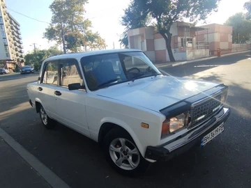 Авто ВАЗ 2107 2004 № 7993512