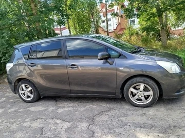 Авто Toyota Verso 2010 № 7993650