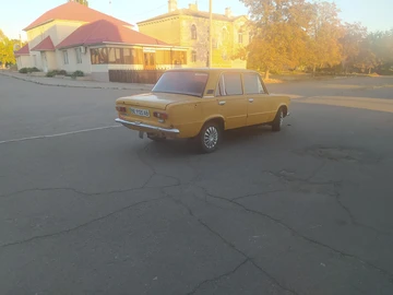 Авто ВАЗ 2101 1984 № 7993677
