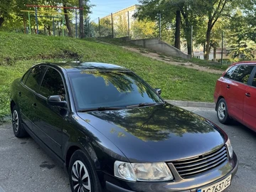 Авто Volkswagen Passat Sedan 1998 № 7993702