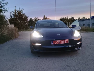 Авто Tesla Model 3 2022 № 7993812