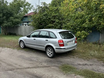 Авто Mazda 323 2000 № 7993999