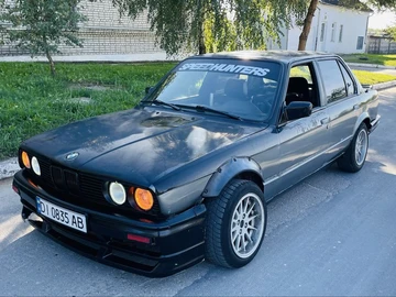 Авто BMW 3 Серия 1985 № 7994025