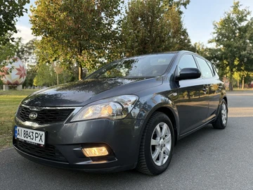 Авто KIA Cee X27 D 2010 № 7994147