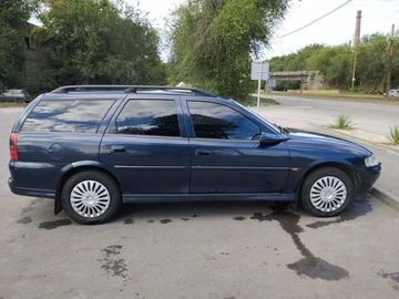 Авто Opel Vectra 2001 № 7994155