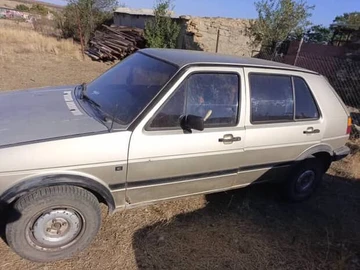 Авто Volkswagen Golf 1985 № 7994334