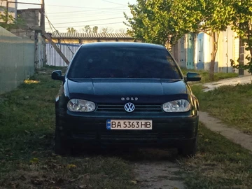 Авто Volkswagen Golf 1999 № 7994383