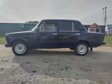 Авто ВАЗ 2101 1985 № 7994336