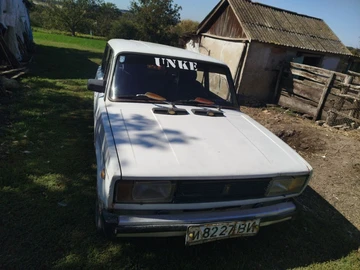 Авто ВАЗ 2104 1990 № 7994396