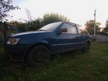 Авто Ford Fiesta 1992 № 7994516