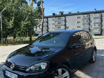 Авто Volkswagen Golf 2010 № 7994760