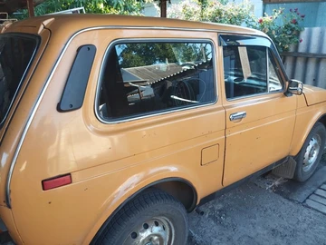Авто ВАЗ 2121 1982 № 7994819