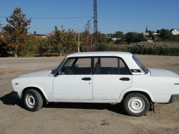 Авто ВАЗ 2107 2004 № 7994841