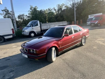 Авто BMW 5 Серия 1993 № 7995044