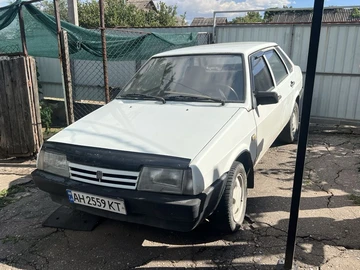 Авто ВАЗ 21099 1998 № 7995049