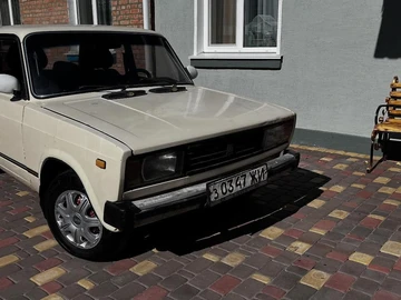 Авто ВАЗ 2105 1990 № 7995082