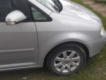 Авто Volkswagen Touran 2003 № 7995087