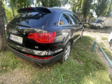 Авто Audi Q7 2007 № 7995277