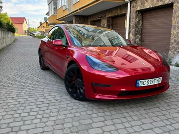 Авто Tesla Model 3 2021 № 7995305