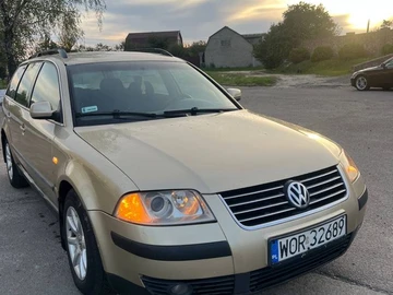 Авто Volkswagen Passat Variant 2002 № 7995362