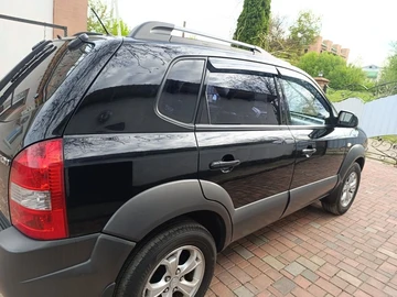 Авто Hyundai Tucson 2008 № 7995484