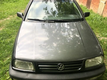 Авто Volkswagen Vento 1992 № 7995496