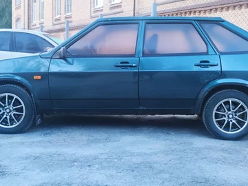 Авто ВАЗ 2109 2004 № 7995532