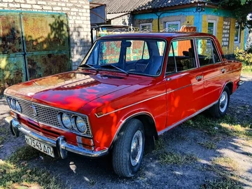 Авто ВАЗ 2103 1980 № 7995537