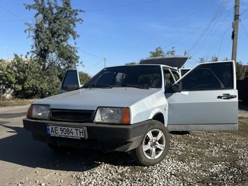 Авто ВАЗ 2109 2004 № 7995644