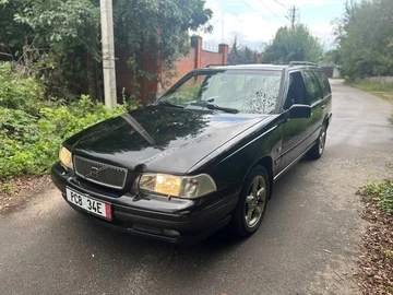 Авто Volvo V70 2000 № 7995684