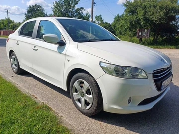 Авто Peugeot 308 2016 № 7995856