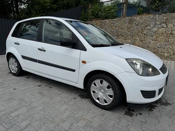 Авто Ford Fiesta 2007 № 7995866