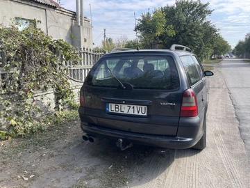 Авто Opel Vectra 1998 № 7995896