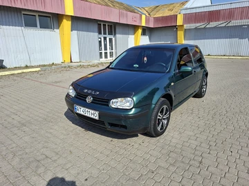Авто Volkswagen Golf 1999 № 7995983
