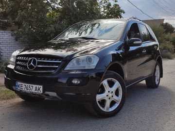 Авто Mercedes Ml Серия 2007 № 7996095