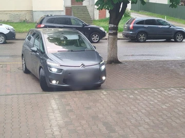 Авто Citroen C4 Picasso 2015 № 7996158