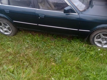 Авто BMW 3 Серия 1986 № 7996364