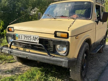 Авто ВАЗ 2121 1993 № 7996368