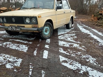 Авто ВАЗ 2103 1977 № 7996796