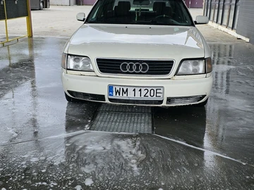 Авто Audi A6 1995 № 7996897