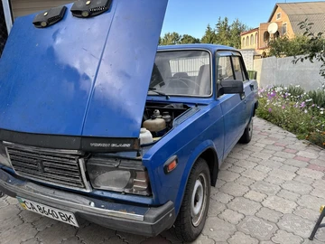 Авто ВАЗ 2107 2004 № 7997056