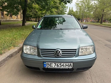 Авто Volkswagen Bora 2002 № 7997169