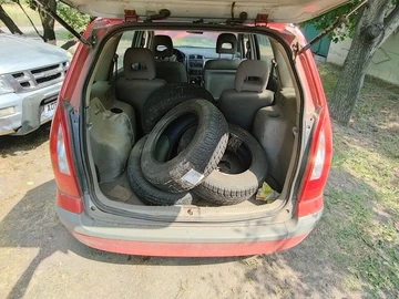 Авто Mazda Premacy 2003 № 7997302