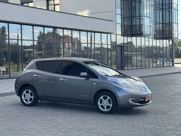 Авто Nissan Leaf 2015 № 7997498