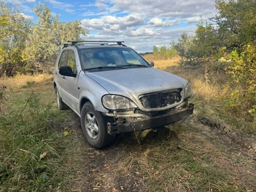 Авто Mercedes 320 2000 № 7997515