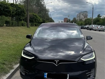 Авто Tesla Model X 2018 № 7997521