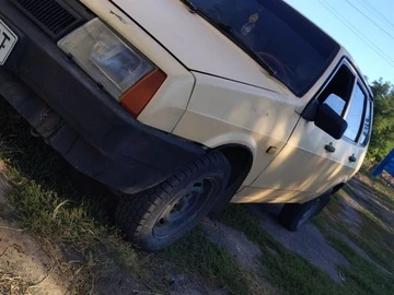 Авто ВАЗ 2109 1988 № 7997695