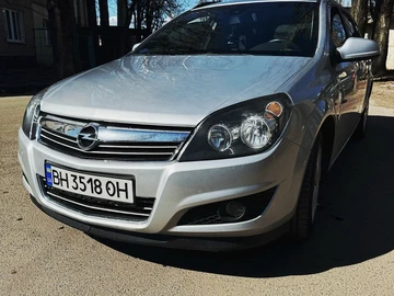 Авто Opel Astra 2010 № 7997727