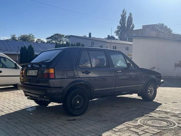 Авто Volkswagen Golf 1986 № 7997956